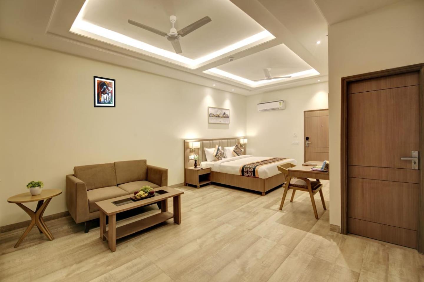 King Plaza Near Igi Airport Hotel New Delhi